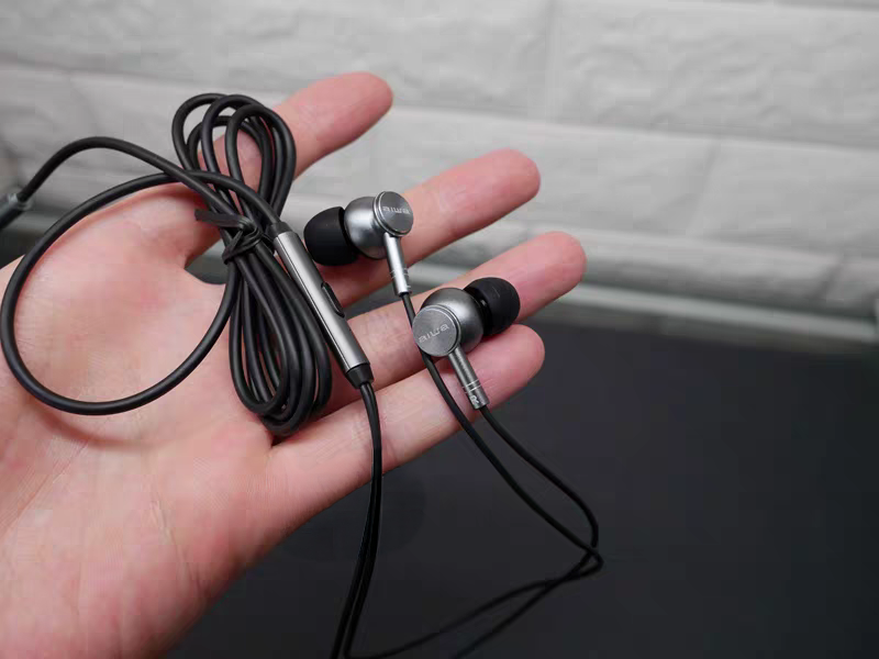 Japanese In-Ear Earphones, 3.5 – Wired Earphone Mic Bewertung und Preis